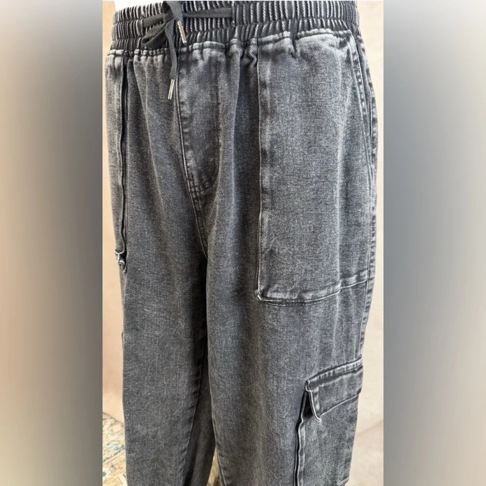 SHEIN Curve Women’s Black Wash Cargo Denim Drawstring Joggers Plus Size 1X - Picture 4 of 9